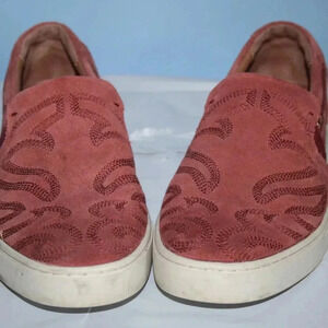 Designer by Frye Ivy Primrose Suede Slip On Sneakers Womens Size 9